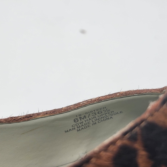 1. State Saffy 2 Genuine Cow Hair Leopard Print Block Heel Pump Size 6 - Picture 9 of 10